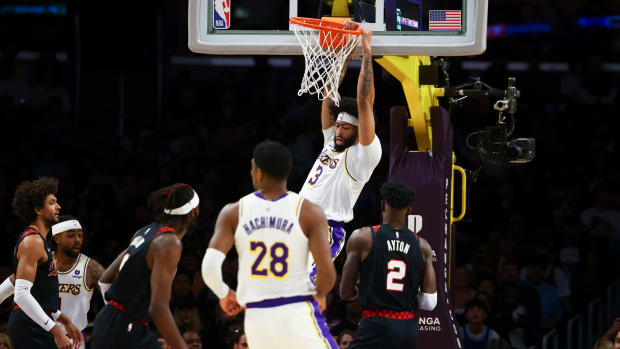anthony davis rui hachimura deandre ayton jerami grant portland trail blazers